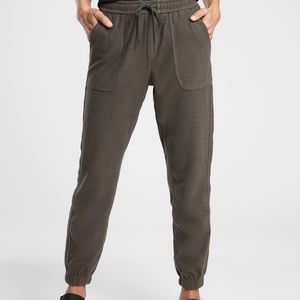 Farallon Altheta jogger